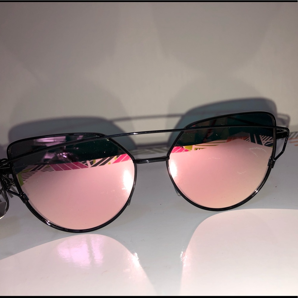 Cat Eye Mirrored Sunglasses